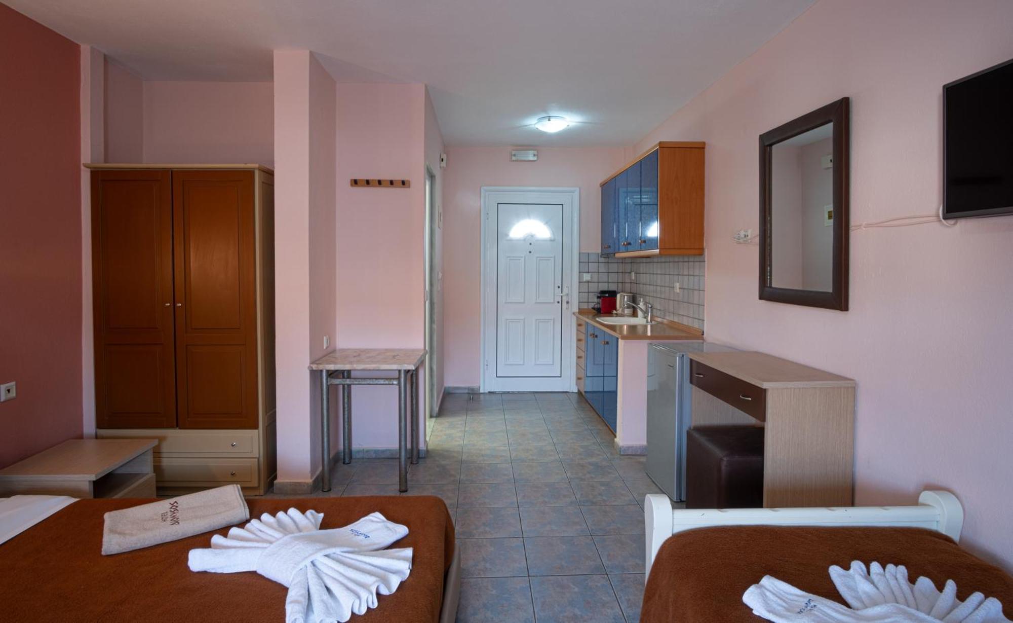 Hotel Dionysos Polichrono Políhrono Kültér fotó